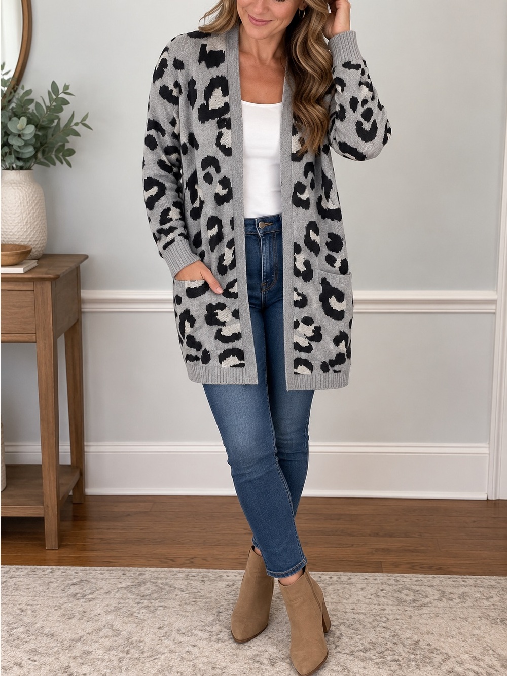 Active USA Gray Black Leopard Animal Print Longline Cardigan L